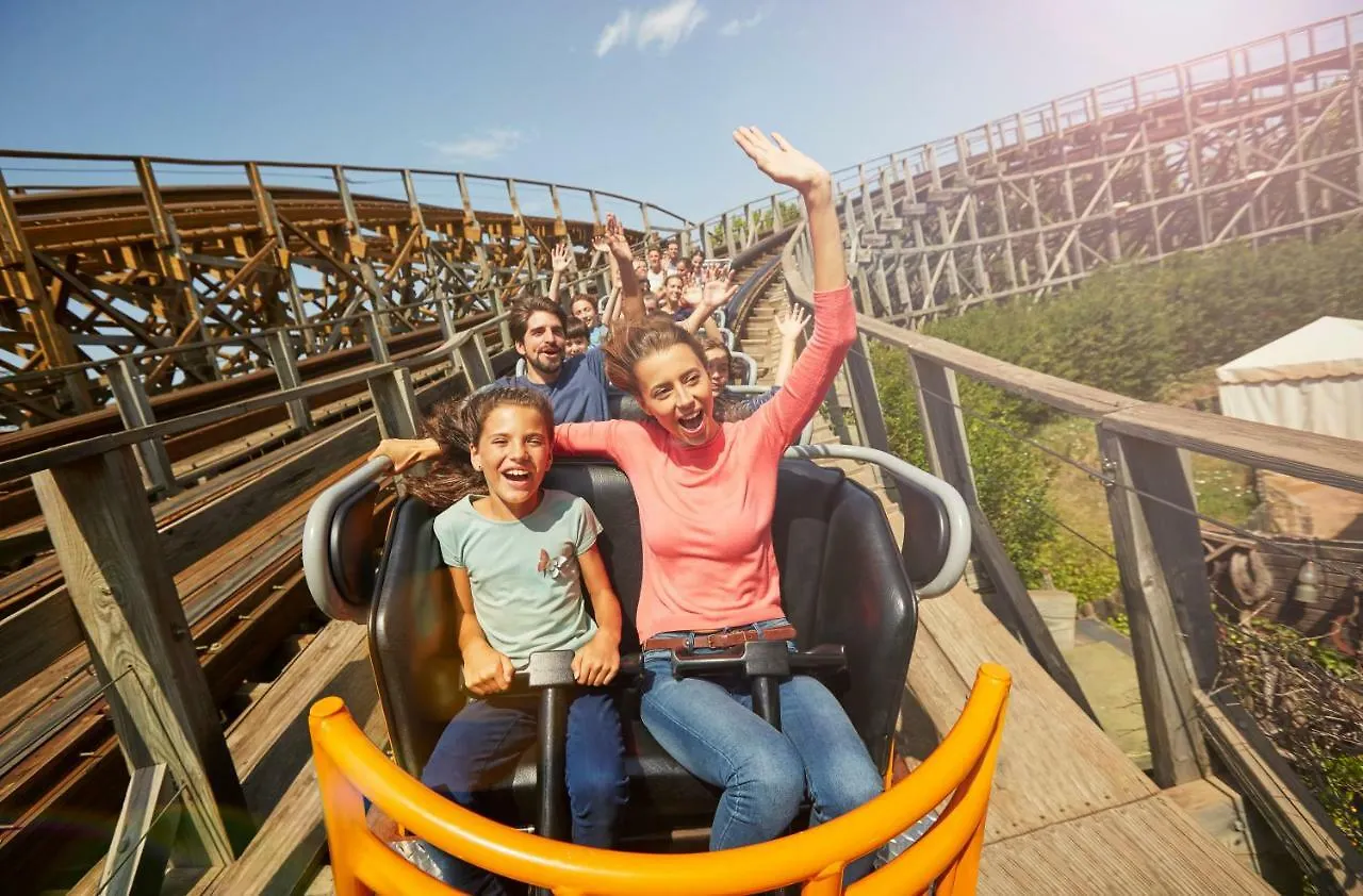PortAventura Hotel Colorado Creek: Theme Park Access Included Salou