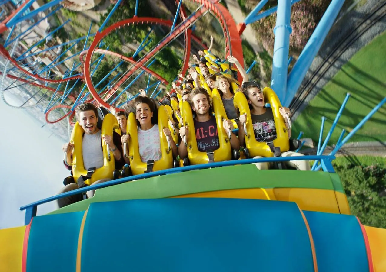 PortAventura Hotel Colorado Creek: Theme Park Access Included Salou